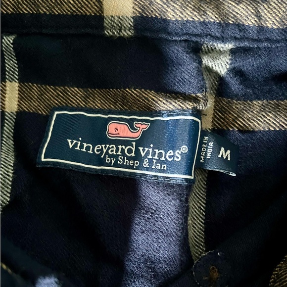 Vineyard Vines Men’s Plaid Button-Down Shirt Navy/White M - Picture 3 of 4